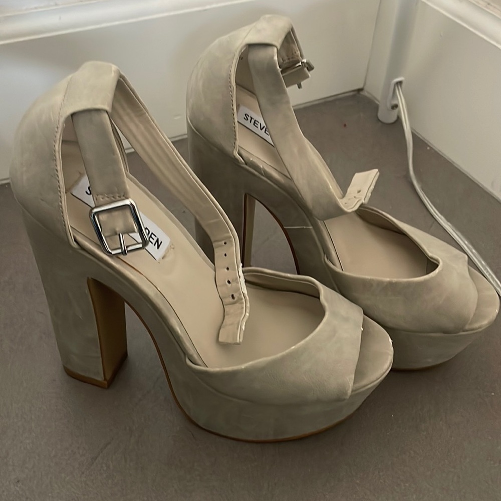 Platform heels